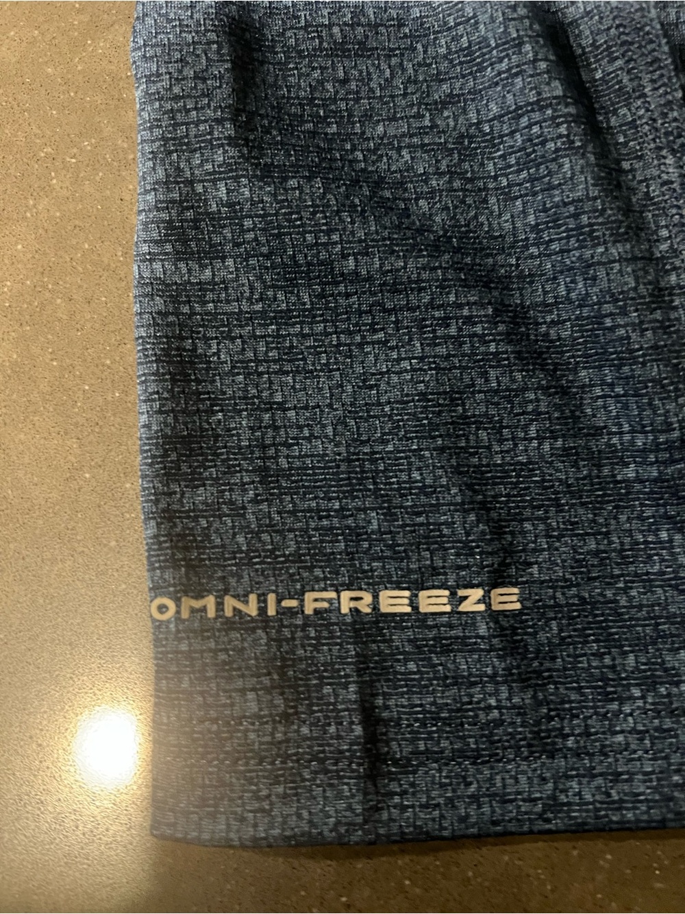 Columbia Omni-Freeze Men’s M Long Sleeve Performance Shirt Blue Running Outdoor - Picture 3 of 9